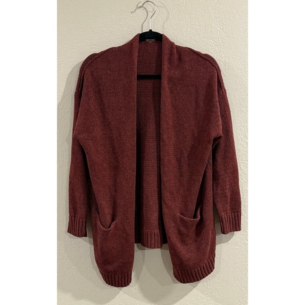 American Eagle Cozy Rust Cardigan Sweater Womens Medium Open Front Pocket Knit